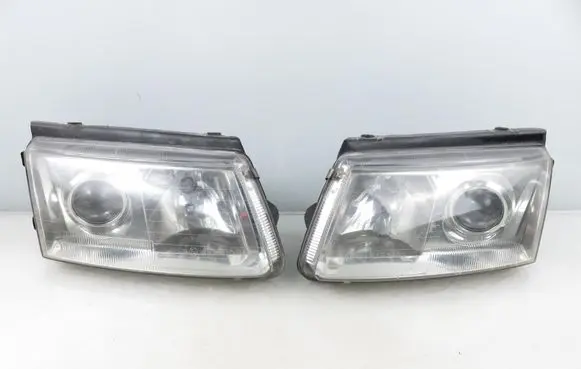 Volkswagen PASSAT B5 Headlights/headlamps set 
