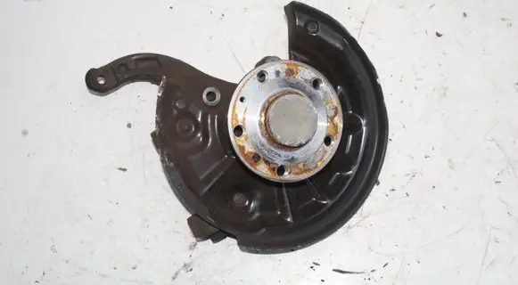 Volkswagen Golf VIII Rear wheel hub