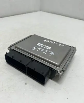 Skoda Kamiq Engine control unit/module 05C907394D 689E00F6H8