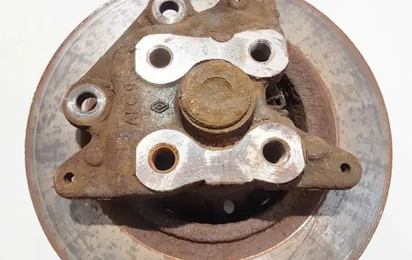Renault Megane III Stub axle afc9
