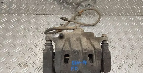 Toyota RAV 4 (XA40) Front brake caliper