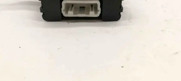 Toyota Prius (XW20) Other devices 8999347011