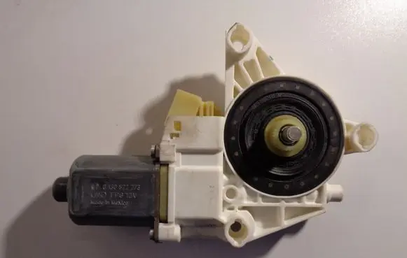Mercedes-Benz ML W164 Wiper motor A2518200742 997082102