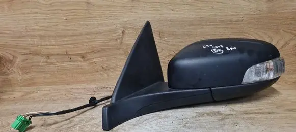 Volvo C30 Front door electric wing mirror 