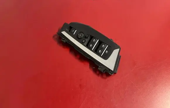 BMW X3 G01 Electric window control switch 6832729