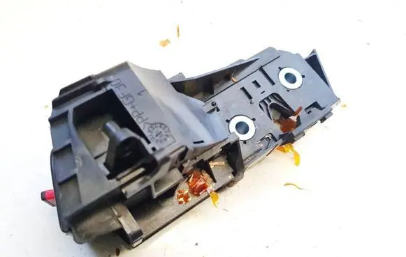 Volvo V70 Seat back rest lock catch 240810 01043851000bcz