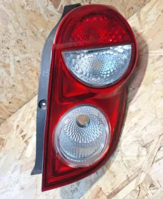 Chevrolet Spark Rear/tail lights