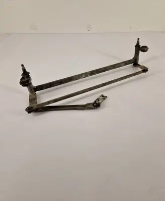 Skoda Octavia Mk2 (1Z) Front wiper linkage and motor 3397020950