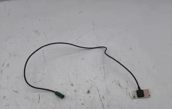 Tesla Model S Bluetooth antenna 106239300B