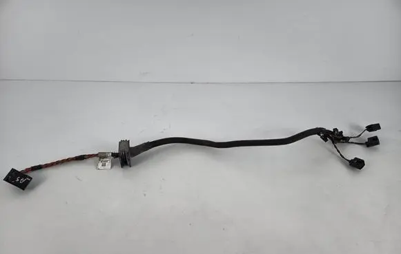BMW 3 E92 E93 Fuel injector wires 850779806