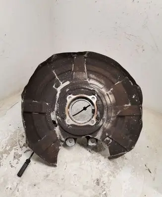 BMW M5 Rear wheel hub 17452710