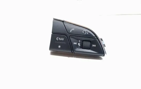 Audi Q7 4M Steering wheel buttons/switches 4M0951523