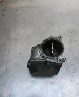 Volkswagen Transporter - Caravelle T5 EGR valve 076128063A A2C53249826