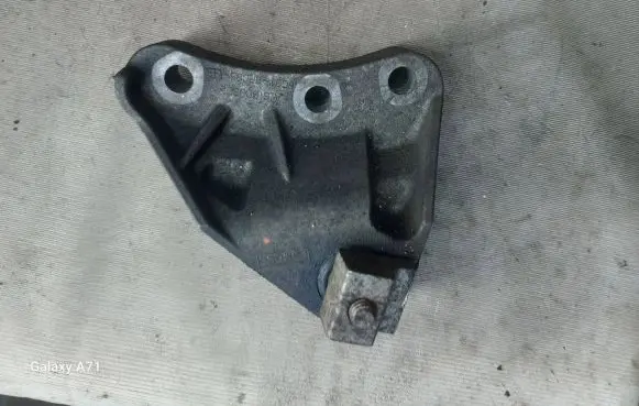 Ford Galaxy Gearbox mounting bracket 6G916P093 A1S18C03FC