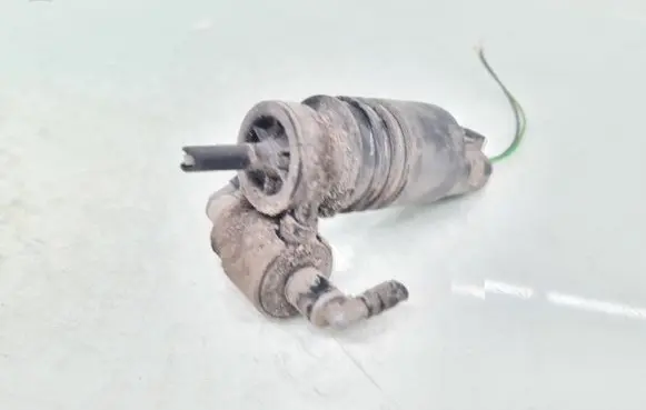 Windscreen/windshield washer pump