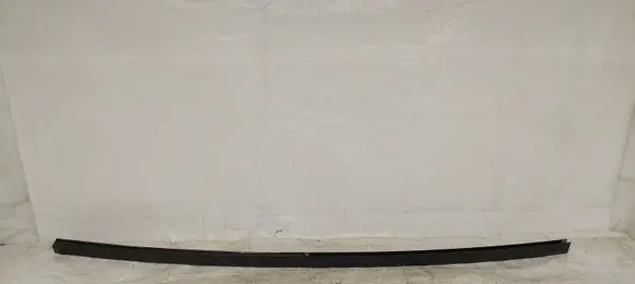 Opel Vivaro Front door windshield rail 