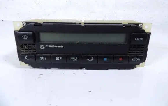 Volkswagen Golf IV Climate control unit 3B1907044B