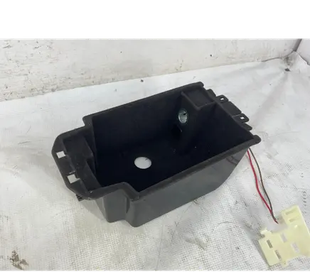 BMW 5 G30 G31 G38 Glove box central console 9330664 548507