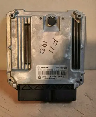 BMW 5 F10 F11 Engine control unit/module 8586540