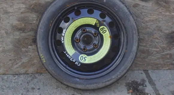 Volkswagen Golf VI R16 spare wheel 1K0601027S