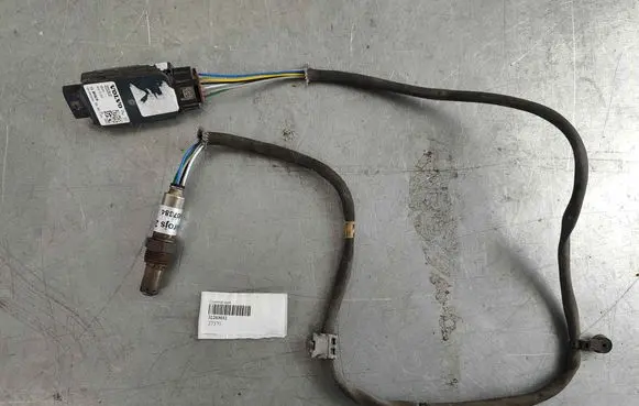 Volvo XC90 Lambda probe sensor 32203032