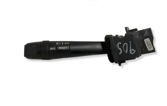 Volvo XC70 Indicator stalk 30768097 05W13J