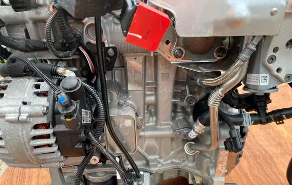 Peugeot 2008 II Engine HN05