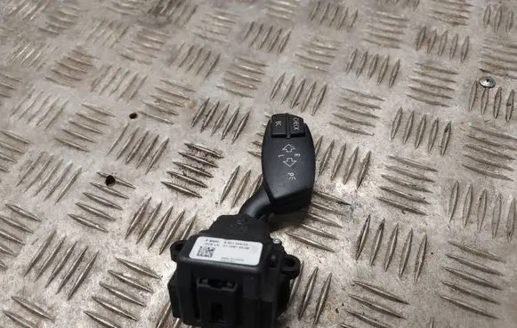 BMW 5 E60 E61 Indicator stalk 695134903