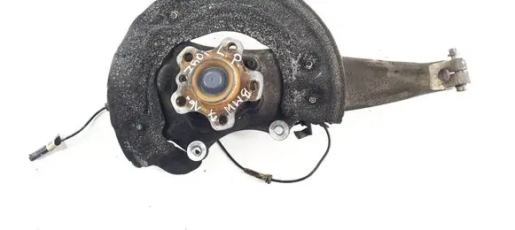 BMW 7 G11 G12 Front wheel hub spindle knuckle