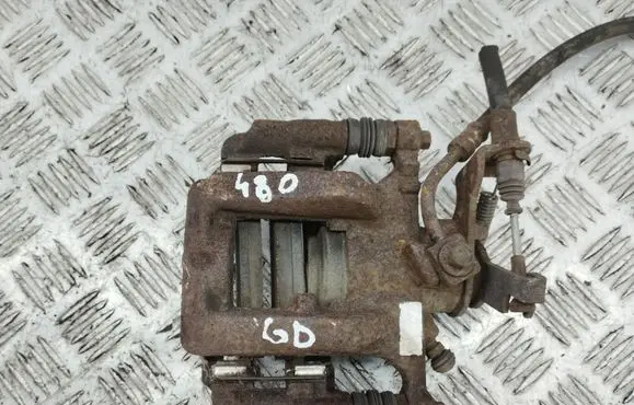 Chevrolet Trax Rear brake caliper