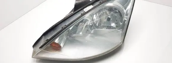 Ford Focus Headlight/headlamp 2M5113W030BE