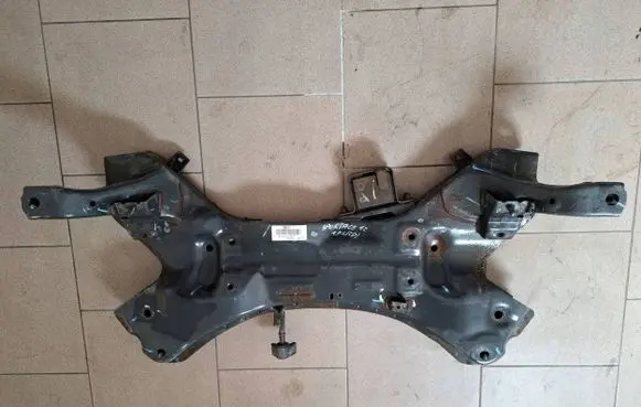 KIA Sportage Front subframe 62401-2Y300