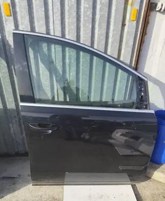 Volkswagen Sharan Front door Drzwippsharan2lc9x