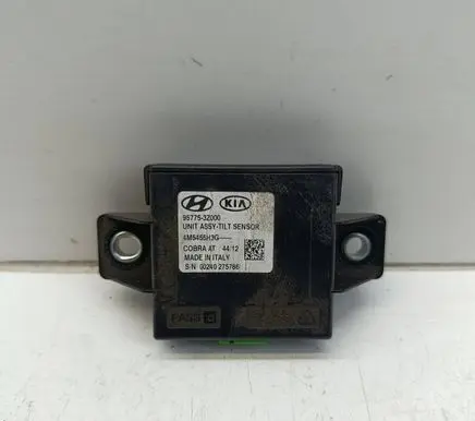 Hyundai i40 Yaw turn rate sensor 957753Z000