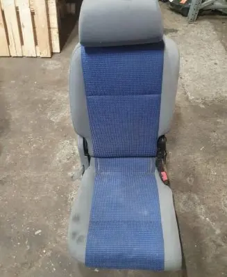 Volkswagen Caddy Second row seats 