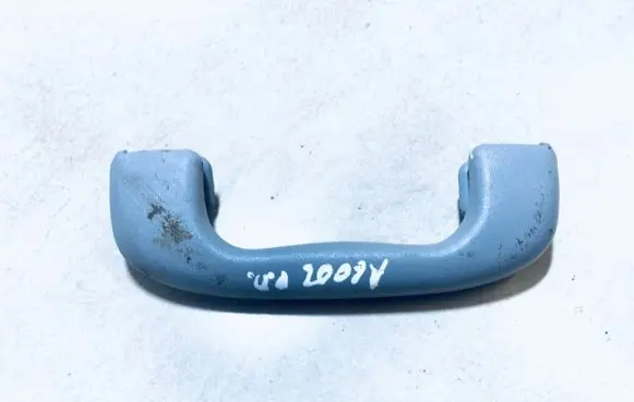 Opel Zafira B Front interior roof grab handle 317382836