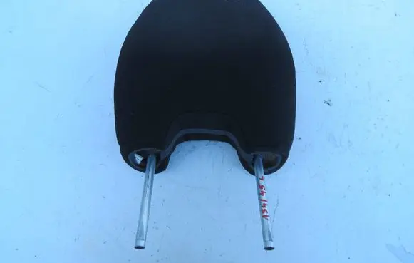 Volvo S60 Front seat headrest 