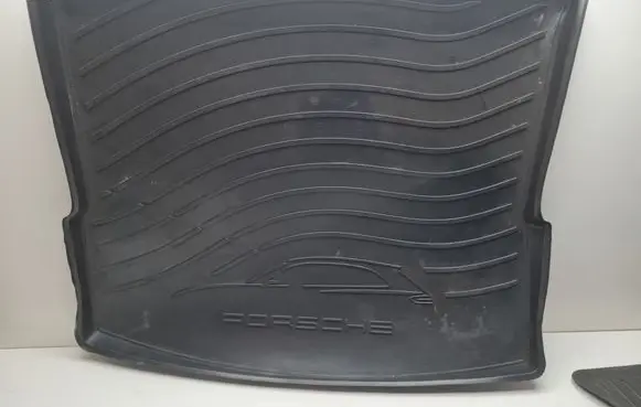 Porsche Macan (95B) Trunk/boot mat liner 95B04480018