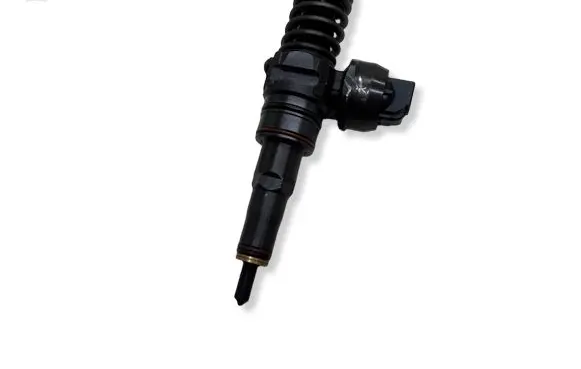 Volkswagen Golf IV Fuel injector 038130073AQA