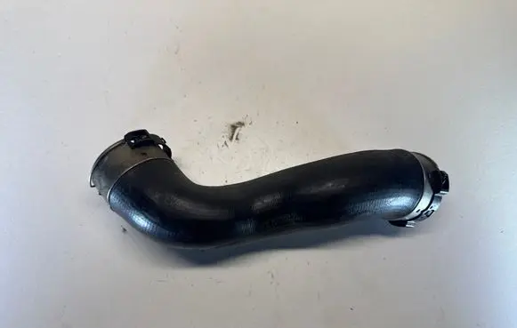 BMW 7 F01 F02 F03 F04 Intercooler hose/pipe 8516509 1279412