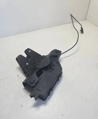 BMW X3 E83 Tailgate/trunk/boot lock/catch/latch 8196401