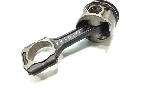 SsangYong Rodius Piston with connecting rod 