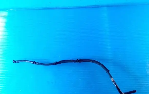 Volkswagen Crafter Fuel return line/hose S20926A