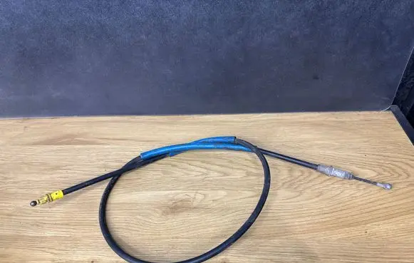 Opel Vivaro Handbrake/parking brake wiring cable