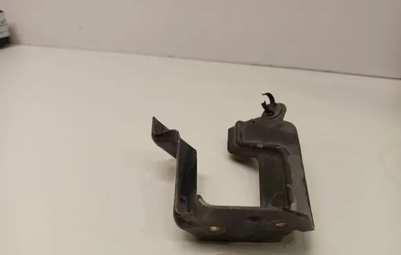 Nissan Qashqai Webasto auxiliary heater mount bracket 