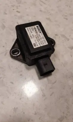 Audi A4 S4 B6 8E 8H ESP acceleration yaw rate sensor 8E0907637A 5000488 0265005245
