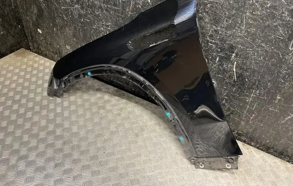 Mercedes-Benz EQE x294 Fender
