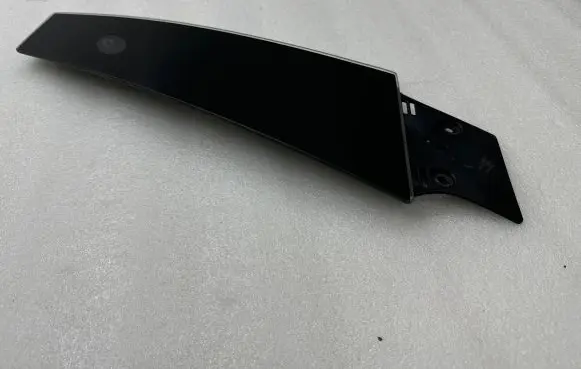 Tesla Model S (B) Pillar trim (exterior) 108389900C 109230600F 106910400D
