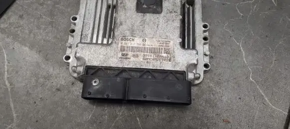 Hyundai Accent V Engine control unit/module ECU 0281012768