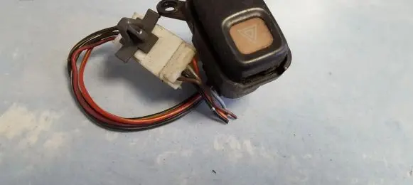 Mazda 626 Hazard light switch